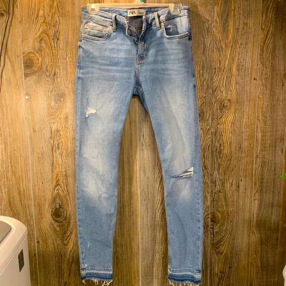 ZARA Light Blue Skinny Jeans